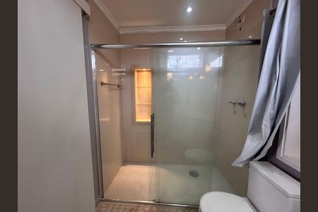Casa para alugar com 165m², 3 quartos e 2 vagasBanheiro da Suíte