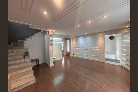 Casa para alugar com 165m², 3 quartos e 2 vagasSala de estar 