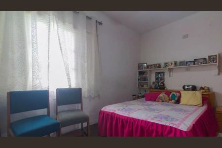 Casa à venda com 5 quartos, 140m² em Chácara Japonesa, São Paulo