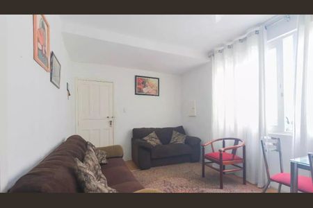 Casa à venda com 5 quartos, 140m² em Chácara Japonesa, São Paulo
