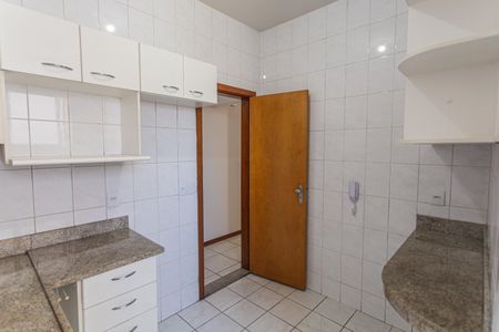 Apartamento para alugar com 64m², 2 quartos e 2 vagas Apartamento para alugar com 64m², 2 quartos e 2 vagasCozinha