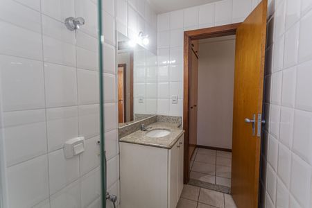 Apartamento para alugar com 64m², 2 quartos e 2 vagas Apartamento para alugar com 64m², 2 quartos e 2 vagasBanheiro Social