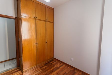 Apartamento para alugar com 64m², 2 quartos e 2 vagas Apartamento para alugar com 64m², 2 quartos e 2 vagasQuarto 2