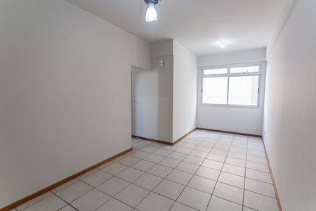 Sala de apartamento para alugar com 2 quartos, 64m² em Funcionários, Belo Horizonte