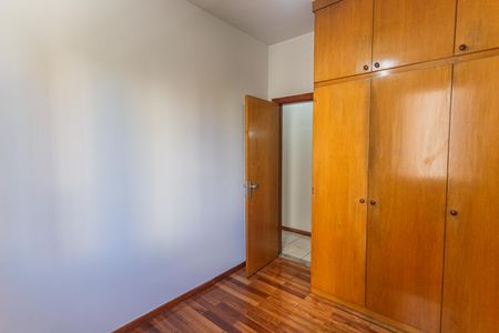 Apartamento para alugar com 64m², 2 quartos e 2 vagas Apartamento para alugar com 64m², 2 quartos e 2 vagasQuarto 2