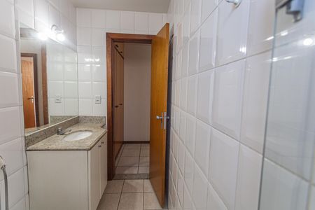 Apartamento para alugar com 64m², 2 quartos e 2 vagas Apartamento para alugar com 64m², 2 quartos e 2 vagasBanheiro Social