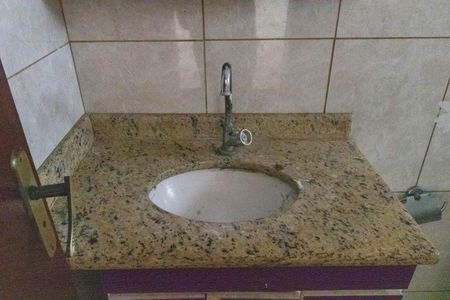 Casa à venda com 200m², 3 quartos e 5 vagas Casa à venda com 200m², 3 quartos e 5 vagasBanheiro do Quarto 1