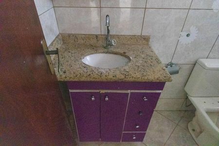 Casa à venda com 200m², 3 quartos e 5 vagas Casa à venda com 200m², 3 quartos e 5 vagasBanheiro do Quarto 1