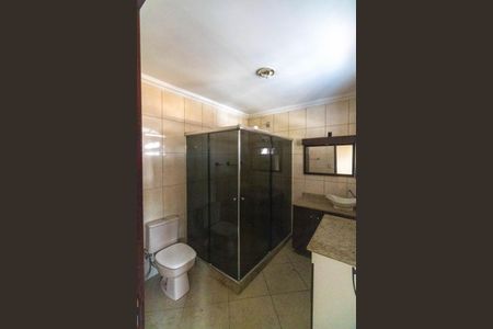 Casa à venda com 200m², 3 quartos e 5 vagas Casa à venda com 200m², 3 quartos e 5 vagasBanheiro do Quarto 3