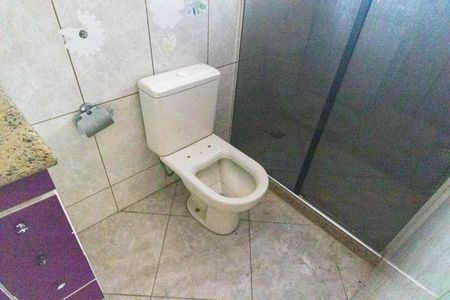 Casa à venda com 200m², 3 quartos e 5 vagas Casa à venda com 200m², 3 quartos e 5 vagasBanheiro do Quarto 1
