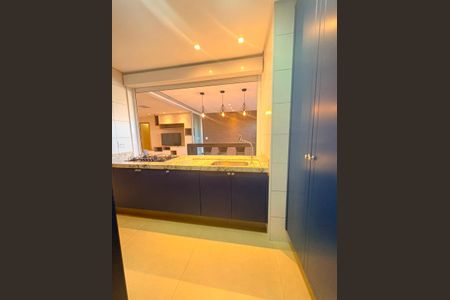 Apartamento para alugar com 122m², 3 quartos e 2 vagas