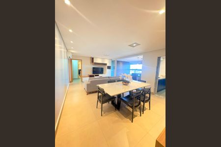Apartamento para alugar com 122m², 3 quartos e 2 vagas