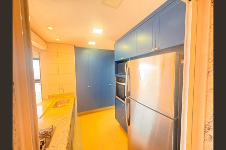Apartamento para alugar com 122m², 3 quartos e 2 vagas