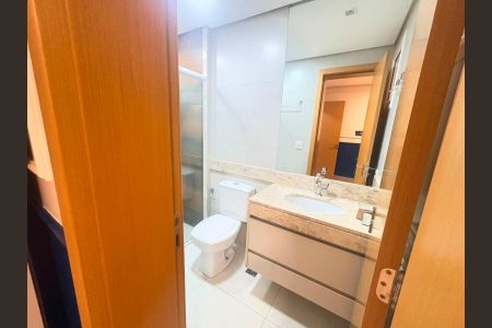 Apartamento para alugar com 122m², 3 quartos e 2 vagas
