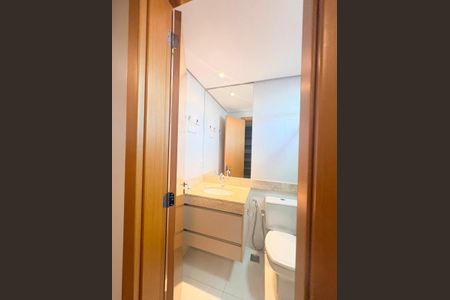 Apartamento para alugar com 122m², 3 quartos e 2 vagas