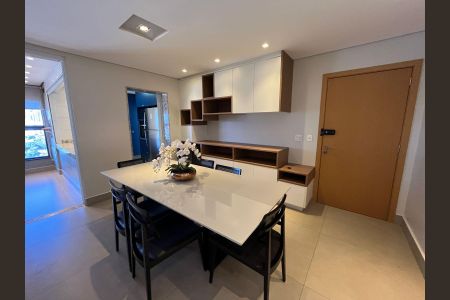 Apartamento para alugar com 122m², 3 quartos e 2 vagas