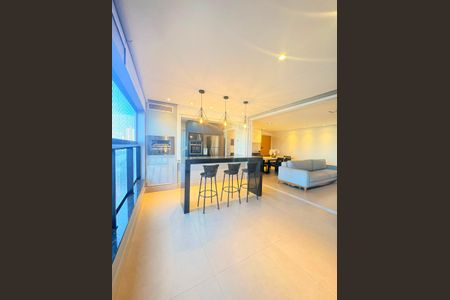 Apartamento para alugar com 122m², 3 quartos e 2 vagas