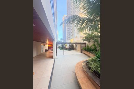 Apartamento para alugar com 122m², 3 quartos e 2 vagas