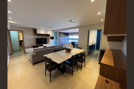Apartamento para alugar com 3 quartos, 122m² em Setor Marista, Goiânia
