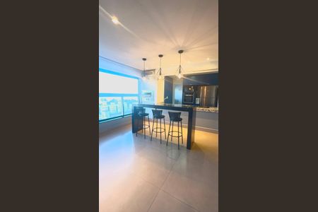 Apartamento para alugar com 122m², 3 quartos e 2 vagas