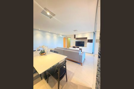 Apartamento para alugar com 122m², 3 quartos e 2 vagas