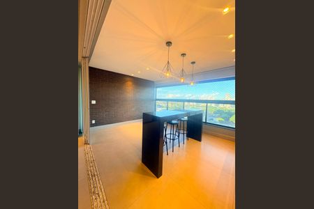 Apartamento para alugar com 122m², 3 quartos e 2 vagas