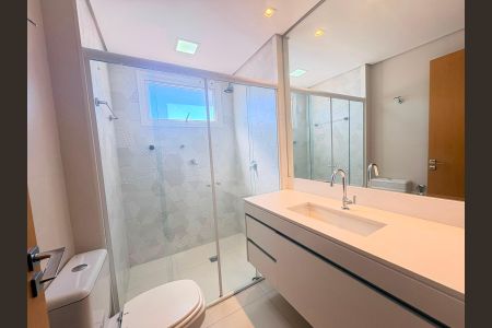 Apartamento para alugar com 122m², 3 quartos e 2 vagas