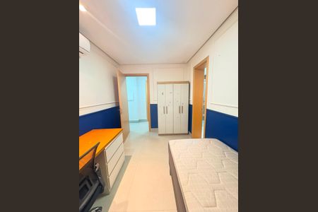 Apartamento para alugar com 122m², 3 quartos e 2 vagas