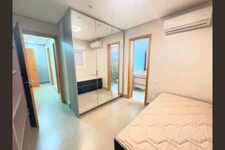Apartamento para alugar com 122m², 3 quartos e 2 vagas