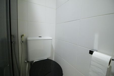 Banheiro de apartamento para alugar com 3 quartos, 73m² em Freguesia (jacarepaguá), Rio de Janeiro
