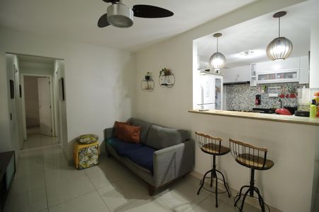 Sala de apartamento para alugar com 3 quartos, 73m² em Freguesia (jacarepaguá), Rio de Janeiro