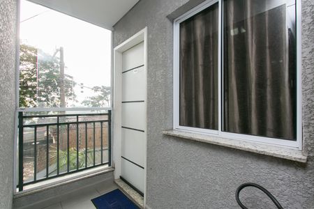 Apartamento à venda com 49m², 2 quartos e 1 vaga Apartamento à venda com 49m², 2 quartos e 1 vagaEntrada