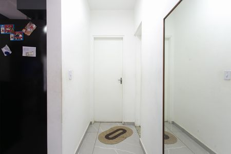 Apartamento à venda com 49m², 2 quartos e 1 vaga Apartamento à venda com 49m², 2 quartos e 1 vagaHall do Quarto