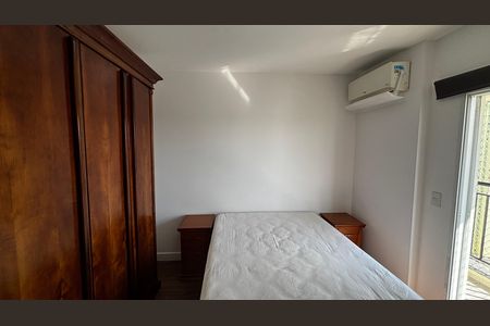 Apartamento para alugar com 67m², 2 quartos e 2 vagasSuite