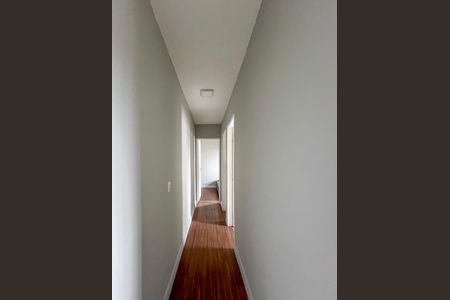 Corredor de apartamento à venda com 2 quartos, 50m² em Sacoma, São Paulo