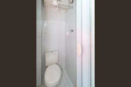 Apartamento à venda com 84m², 2 quartos e sem vaga Apartamento à venda com 84m², 2 quartos e sem vagaBanheiro de Serviço