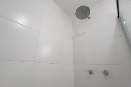 Apartamento para alugar com 55m², 2 quartos e 1 vaga Apartamento para alugar com 55m², 2 quartos e 1 vagaBanheiro da Suíte