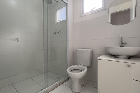 Apartamento para alugar com 55m², 2 quartos e 1 vaga Apartamento para alugar com 55m², 2 quartos e 1 vagaBanheiro da Suíte