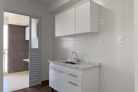 Apartamento para alugar com 55m², 2 quartos e 1 vaga Apartamento para alugar com 55m², 2 quartos e 1 vagaCozinha e Área de Serviço