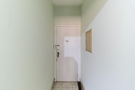 Apartamento à venda com 85m², 2 quartos e 1 vaga Apartamento à venda com 85m², 2 quartos e 1 vagaCorredor de Entrada
