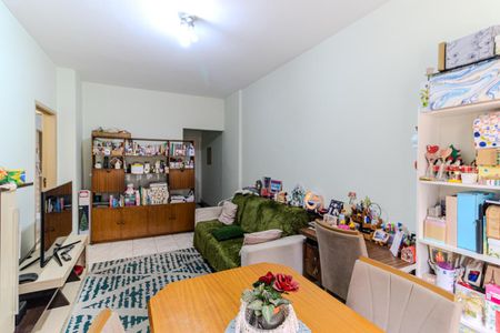 Apartamento à venda com 85m², 2 quartos e 1 vaga Apartamento à venda com 85m², 2 quartos e 1 vagaSala