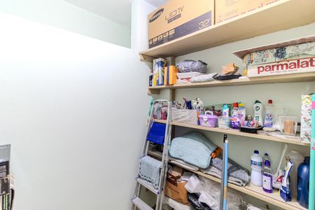 Apartamento à venda com 85m², 2 quartos e 1 vaga Apartamento à venda com 85m², 2 quartos e 1 vagaQuarto de Serviço