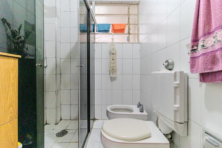 Apartamento à venda com 85m², 2 quartos e 1 vaga Apartamento à venda com 85m², 2 quartos e 1 vagaBanheiro