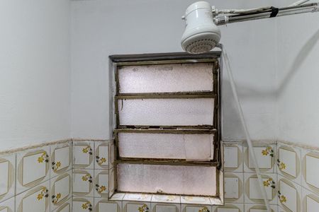 Apartamento à venda com 85m², 2 quartos e 1 vaga Apartamento à venda com 85m², 2 quartos e 1 vagaBanheiro de Serviço