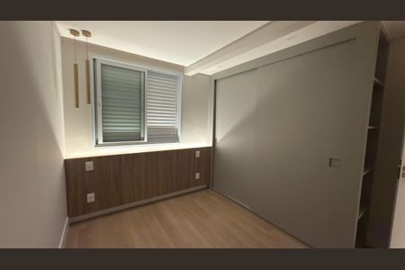 Apartamento à venda com 86m², 2 quartos e 1 vaga