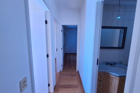Apartamento à venda com 76m², 3 quartos e 1 vagaCorredor