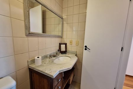 Apartamento à venda com 76m², 3 quartos e 1 vagaBanheiro da Suíte