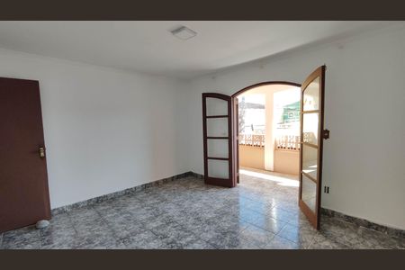 Casa para alugar com 283m², 4 quartos e 4 vagas Casa para alugar com 283m², 4 quartos e 4 vagasQuarto 2