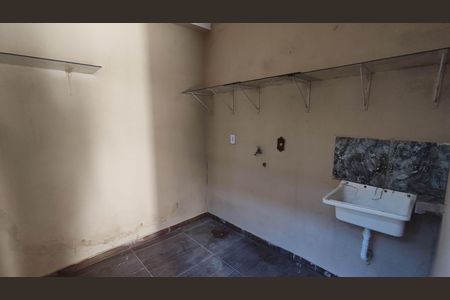 Casa para alugar com 283m², 4 quartos e 4 vagas Casa para alugar com 283m², 4 quartos e 4 vagasÁrea de Serviço