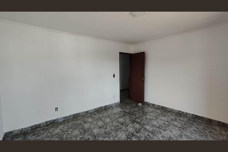 Casa para alugar com 283m², 4 quartos e 4 vagas Casa para alugar com 283m², 4 quartos e 4 vagasQuarto 2